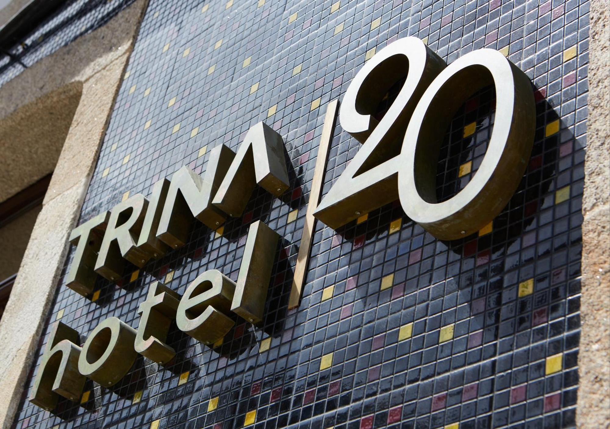 Hotel Trina 20 ปาลัสเดเรย์ ภายนอก รูปภาพ